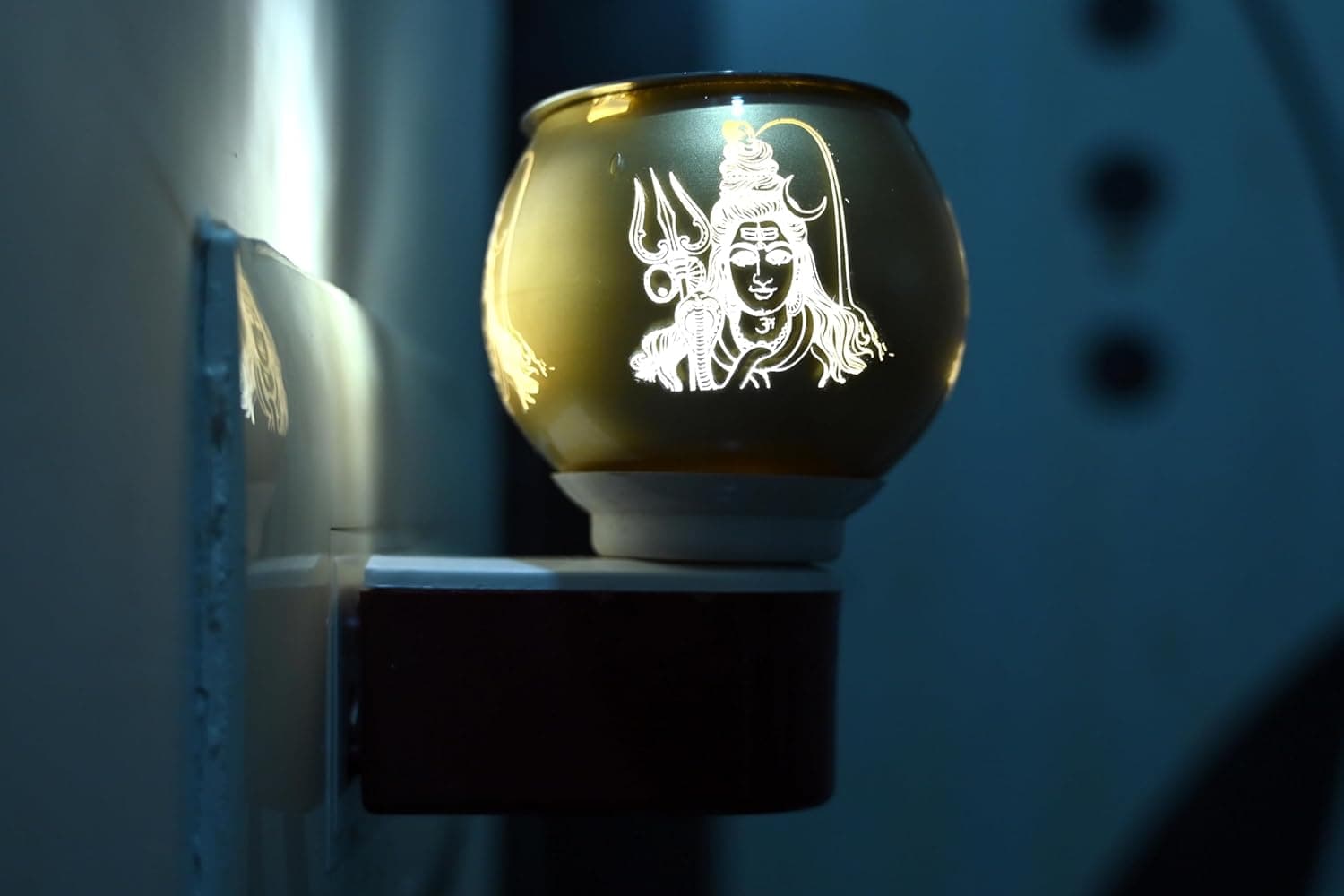 Electric Kapoor Dani Lord Shiva Aroma Diffuser | Ceramic Night Lamp | Adjustable Heat Settings